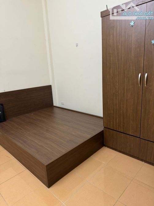 Bán nhà Đại La 35/40m2, 4T, mt 3.3m 5m ra oto, 50m ra phố, 6 ngủ khép kín. Giá 9.15 tỷ