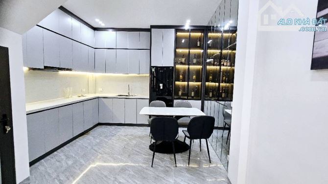 Xuân Thủy - 46m²*4 Tầng - Nhà Đẹp Ở Ngay - Full Nội Thất -20m Ô Tô - Nhỉnh 10 Tỷ (TL) - 2