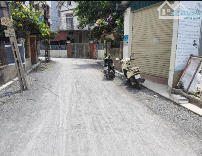 9.5 Tỷ /129 M2/ 9.3 M tiền/ Đỗ Tông/ Văn Giang - 2