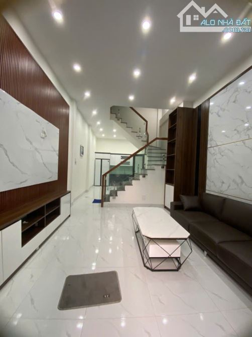 BÁN GẤP NHÀ HÀ ĐÔNG- NGÔ QUYỀN🔥40m² x 5 tầng- CHỈ CÓ 9,65 TỶ🔥Ô TÔ ĐỖ CỬA💎 FULL NỘI THẤT - 2