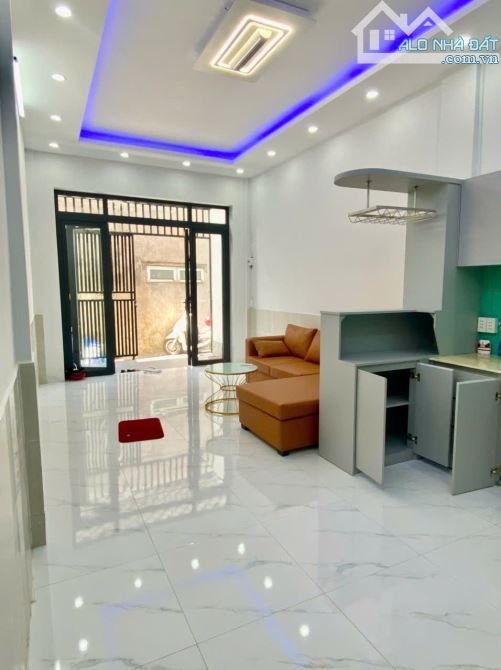 Bán nhà Hiệp Phú, Ngay ngã 3 Lê Văn Việt+Lã Xuân Oai, 1 Bước ra xe hơi, 90m2, 3Pn - 2