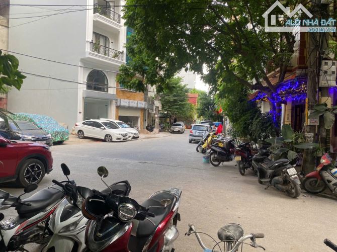 ❤️CHO THUÊ NHÀ Lê Quang Đạo, DT 110m, 5 tầng, MT 5m, THÔNG SÀN, THANG MÁY, 45tr/tháng - 2