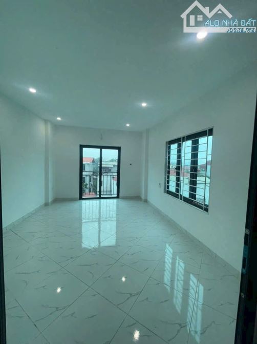 Nhà đẹp mới Huỳnh Cung Tam Hiệp 5 tầng Lô góc ở luôn chỉ hơn 5 tỷ - 2