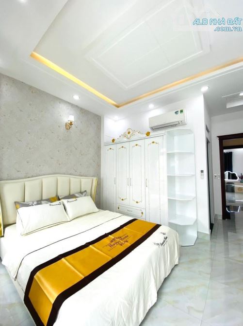 NHÀ PHỐ QUẬN 12: VỊ TRÍ VÀNG, NỘI THẤT CAO CẤP, GIÁ TỐT NHẤT KHU VỰC! - 23