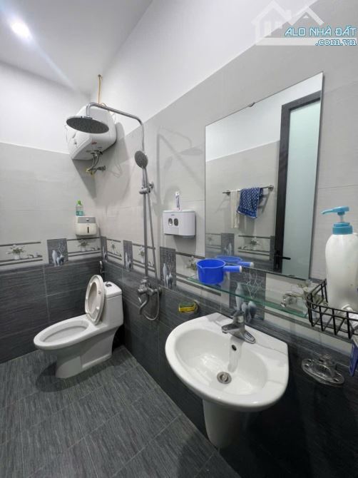 Nhà 3 tầng tuyến 2 Đồng Hoà - 42m2 - Đường 5m - 3