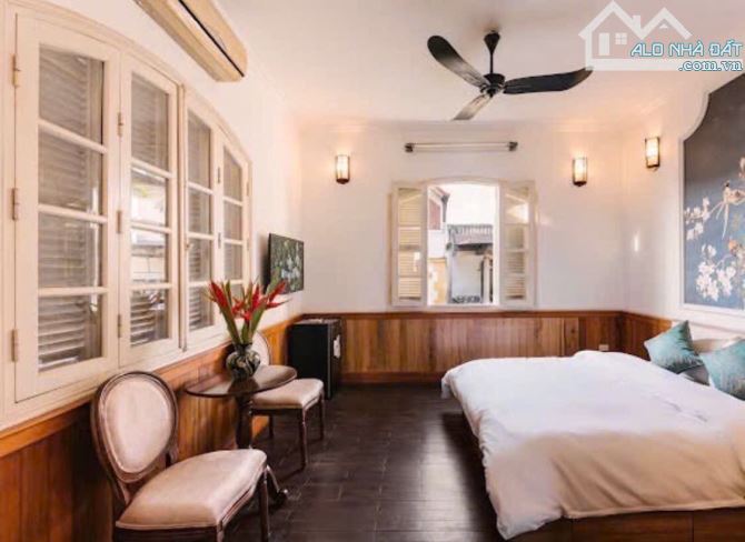 TRÍCH SÀI TÂY HỒ - BIỆT THỰ làng KTPC 180m2,2 tầng,mặt tiền 12m - Lô góc -Ô tô - Hơn 59 tỷ - 3