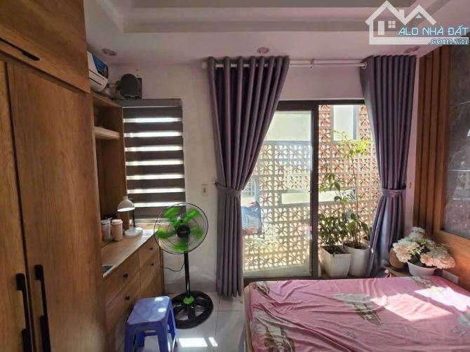 KHU VỰC CẦU DIỄN, NGÃ TƯ NHỔN - LÔ GÓC 2 THOÁNG VĨNH VIỄN VF3 ĐỖ CỬA - NHÀ ĐẸP Ở SƯỚNG - 3