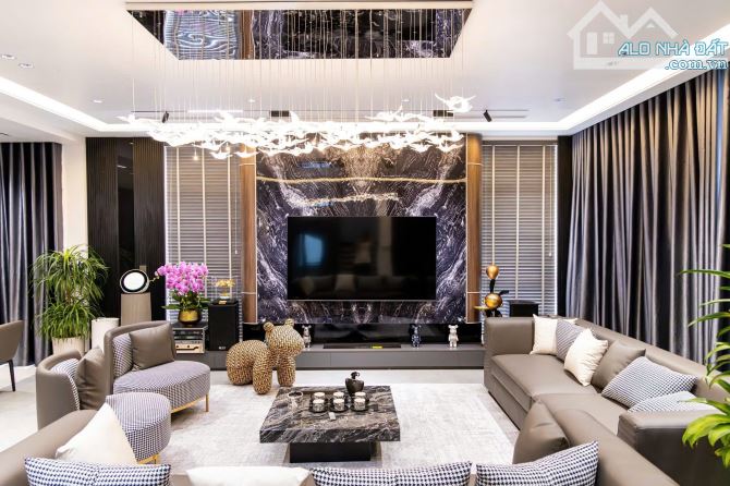 chị Lệ bán (Căn Góc Hoa Hậu) 3pn 130m2 Cầu Giấy Center Point, Nội Thất Malaisia, chỉ 10 tỷ - 3