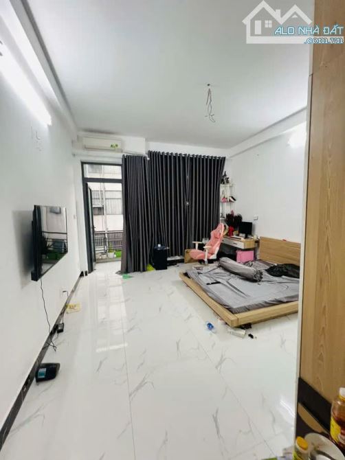 Nhà 5 Tầng BTCT, Hẻm 7m Phạm Văn Xảo, 66m2, 4.4x15, 6PN, chỉ 10.5 tỷ TL - 3