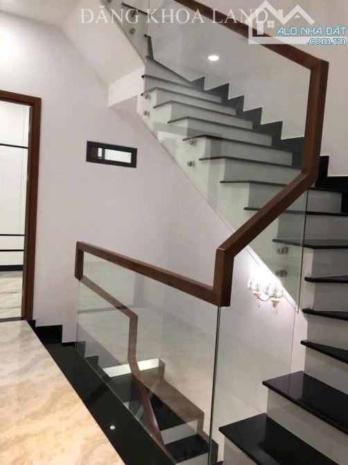 🏡 BÁN NHÀ 3 TẦNG – HẺM XE HƠI KHA VẠN CÂN – SÁT PHẠM VĂN ĐỒNG GIÁ  TÔT 7 TỈ - 3
