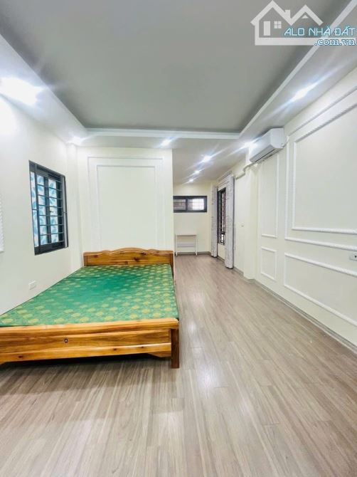 SIÊU PHẨM LÔ GÓC THỔ QUAN ĐỐNG ĐA 15TỶ 44M 4T MT 4M MẶT NGÕ RỘNG ÔTÔ TRÁNH KINH DOANH - 3