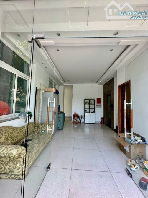 Bán Gấp Biệt Thự Mặt Tiền Đường 59 Thảo Điền  Quận 2 220m2 4 Tầng 39,5 Tỷ TL - 3