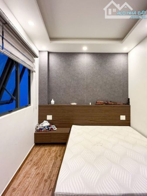 Bán nhà hẻm Dương Quảng Hàm, Gò Vấp, 54m2, 3 tầng, 4PN, 5WC. Sổ đỏ chính chủ. Giá 9.6 tỷ. - 3