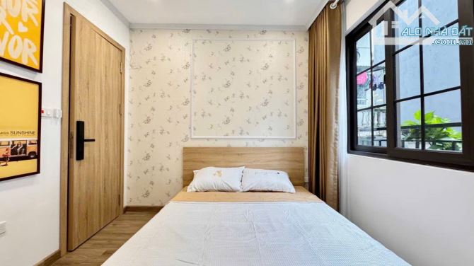 🏡  NHÀ ĐẸP THANG MÁY- HIẾM - VUÔNG VẮN - NỞ HẬU – NGÕ NÔNG – Ô TÔ – TRUNG TÂM SÀI ĐỒNG - 3
