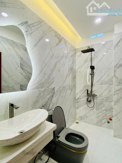 💎Siêu Phẩm 2 Mặt Tiền Hẻm 5M💎Nguyễn Văn Khối, P.8💎4X18M 4 Lầu 5PN 6WC - 32
