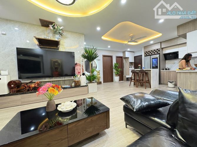 BÁN CĂN HỘ SOUTH TOWER 8 TRẦN THỦ ĐỘ, LÔ GÓC 3PN 3THOÁNG FULL NỘI THẤT XỊN 90M2 GIÁ 5.4 TỶ - 4