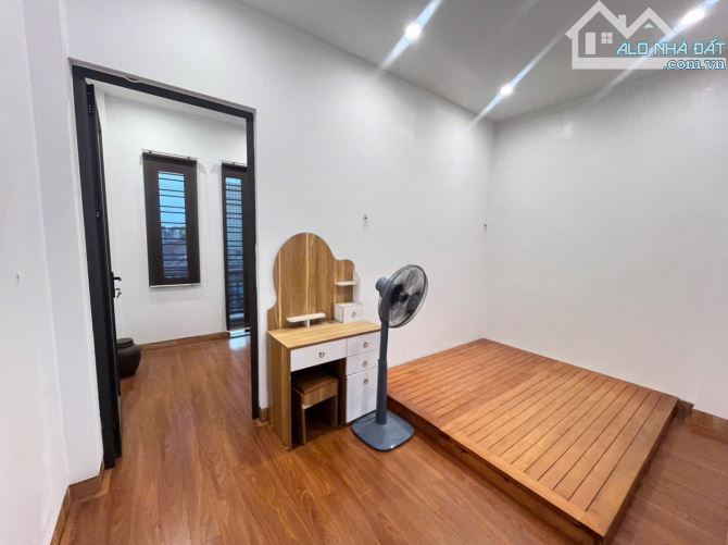 Nhà 3 tầng tuyến 2 Đồng Hoà - 42m2 - Đường 5m - 4