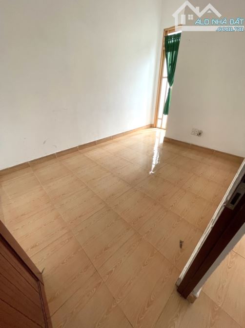 Nhà 2 Tầng hẻm 1/ đường THẠNH XUÂN 33, Quận 12 - Diện tích 64m2 (4x16), hẻm xe hơi 6m. - 4