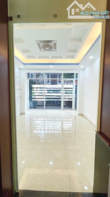 Bán nhà HXT 8m Dương Quảng Hàm p5 Gò Vấp 4x16m 4 lầu giá 10.5 tỷ - 4