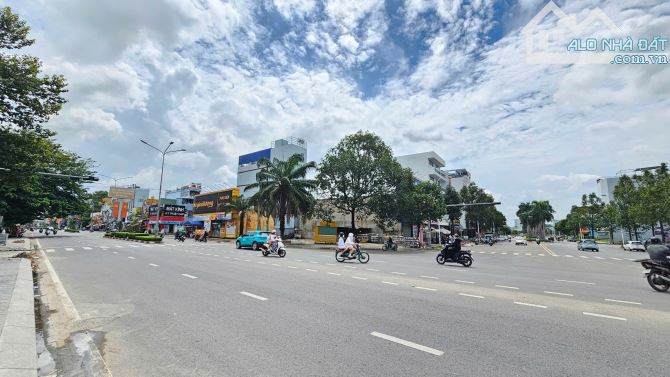 MẶT TIỀN VIP NHẤT DĨ AN__Nhà 1T1L, Mặt tiền đường GS1, ngay khúc đường Nguyễn An Ninh - 4