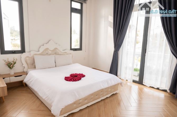 bán villa/ biệt thự Lý Nam Đế, diện tích 369m2, 11 phòng ngủ, sổ hồng riêng - 4