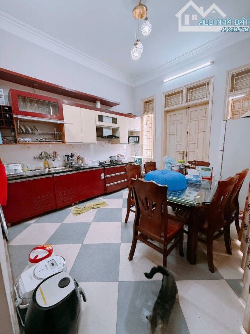 Bán đất Vân Canh, 136m2, 4 tầng, mặt tiền đẹp 6.5m, ô tô đỗ cổng, giá 12,5 tỷ, còn TL. - 4