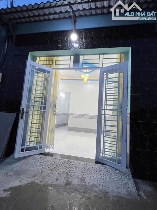 Bán că nhà đang cho thuê ngay tân Xuân 6 Hóc môn 980triệu Sổ Hồng riêng Sẵn 109m2 Bao Phí - 4