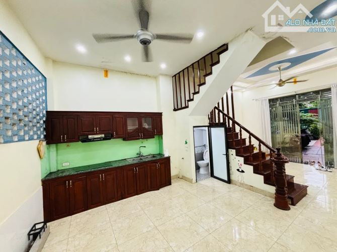 Nhà Ngọc Thụy Long Biên 38m 5 tầng mặt tiền rộng 4.7m chỉ hơn 7 tỷ gần ô tô - 4