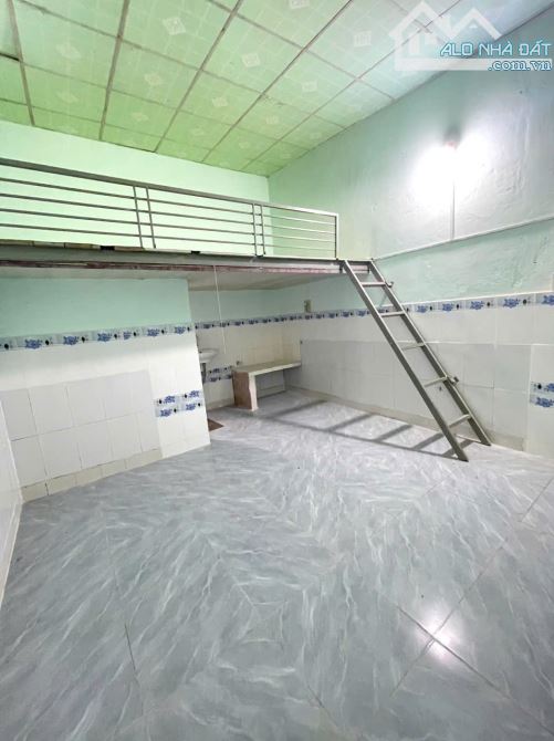 BÁN 5 PHÒNG TRỌ HẺM 391, ĐƯỜNG 30/4, DT : 5m x 18m, giá: 3.2 tỷ - 4