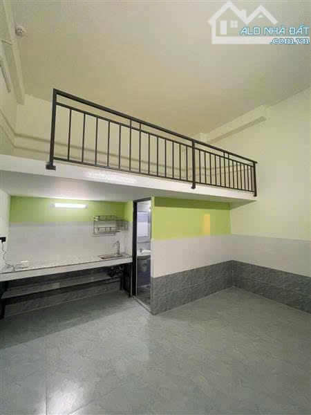 TÒA NHÀ CHDV TĂNG NHƠN PHÚ B - 979m2 - 3 TẦNG - 45 phòng - 4