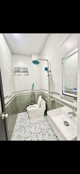 CHỦ NGỘP GỞI BÁN NHÀ 1 TRỆT 1 LẦU HÓA AN,50M2,2PN,SỔ RIÊNG,THỔ CƯ 100%,ĐƯỜNG BÙI HỮU NGHĨA - 5