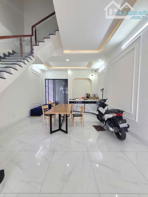 Bán nhà 1T3L 5x14m, đường D6 (rộng 22m) KDC Phú Hồng Thịnh 6 p.Bình An - 5