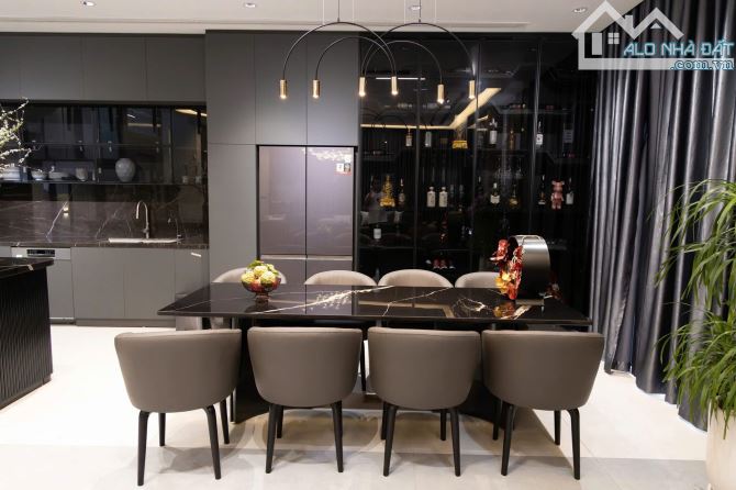 chị Lệ bán (Căn Góc Hoa Hậu) 3pn 130m2 Cầu Giấy Center Point, Nội Thất Malaisia, chỉ 10 tỷ - 5