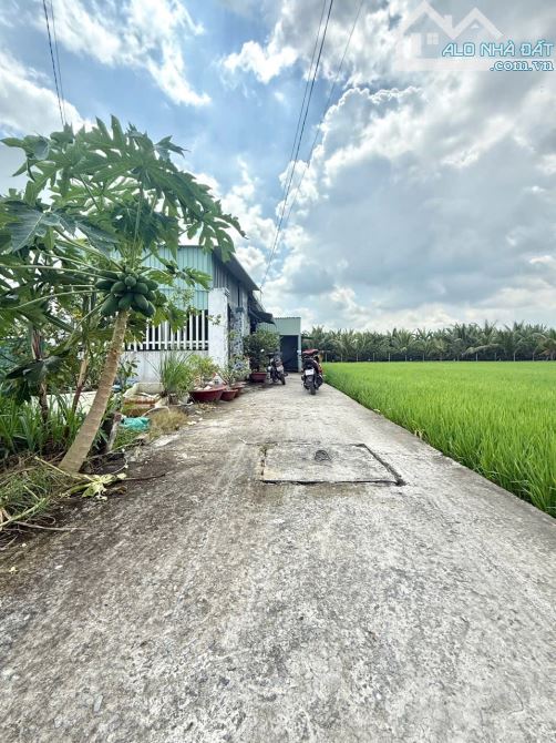 Nhà c4 kiên cố 106m2 giá 1ty2 có gác lửng đường oto, sổ có hiển thị đường - 5