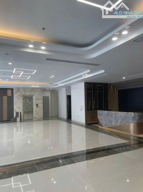 Tòa nhà văn phòng siêu đẹp 10 tầng 3 thang máy mặt phố Đội Cấn 516m2, mặt tiền 12m, 380 tỷ - 5
