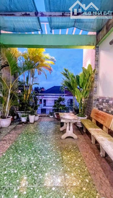 CHỦ ĐI ĐỊNH CƯ! BÁN GẤP CĂN MT Phạm Thế Hiển Q8, 4mx22m 3Tầng TẶNG NỘI THẤT Nhỉnh 7 Tỷ - 5