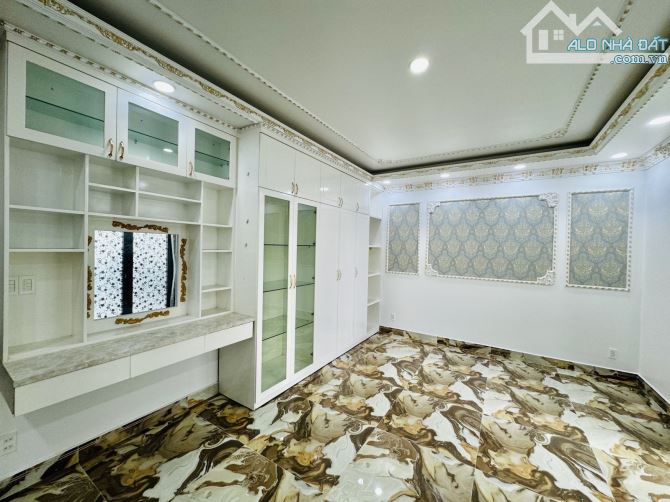 BÁN SIÊU BIỆT THỰ ĐẲNG CẤP, TÂN BÌNH – 341M² NGANG KHỦNG 20Mx33M – 15 PHÒNG. GẤP BÁN! - 5