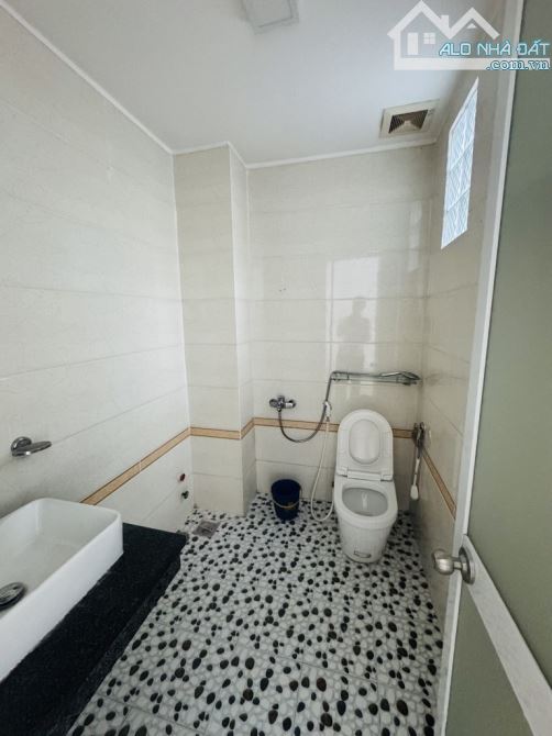 Bán Nhà Bình Tân, Ngay KDC Nam Hùng Vương, Tầng ,92m2, Hẻm Xe Hơi Vô Nhà, Chỉ 7.15Tỷ (TL ) - 5