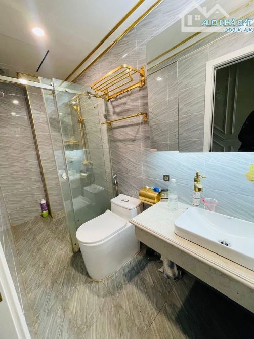 Căn Góc 3 Ngủ Toà OCT1 KĐT RESCO Phạm Văn Đồng -Đối Diện Công Viên Hoà Bình  - DT 85m - 6