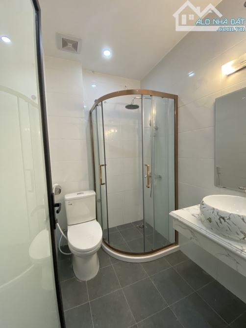 Bán nhà Hoàng Ngân - Nguyễn Ngọc Vũ, Cầu Giấy. 65m2 x 4 tầng cực đẹp, ngõ thông, KD nhỏ. - 7