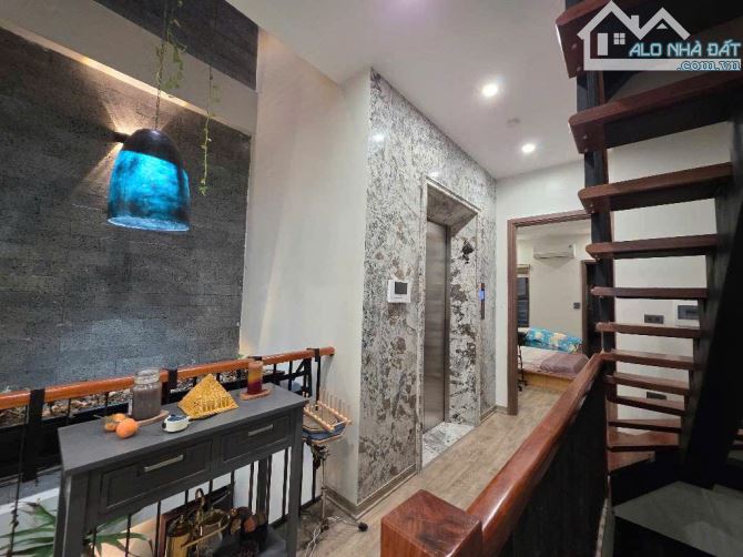 BÁN NHÀ MỚI NGUYỄN VĂN CỪ – TRUNG TÂM – GARA Ô TÔ – NỘI THẤT CAO CẤP -  76M2 CHỈ 24,8 TỶ - 7