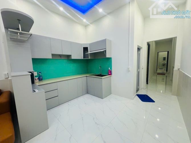Bán nhà Hiệp Phú, Ngay ngã 3 Lê Văn Việt+Lã Xuân Oai, 1 Bước ra xe hơi, 90m2, 3Pn - 7