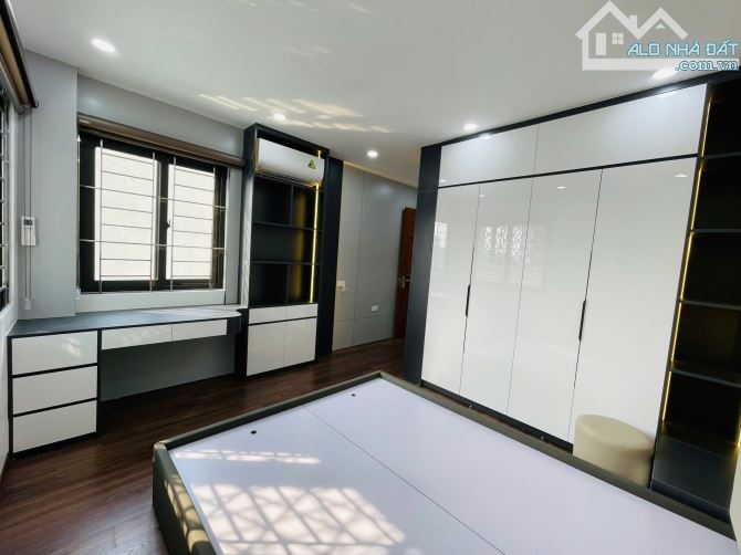 Thịnh Liệt - Hoàng Mai 75m x 7 tầng, mặt tiền 4m, giá 29.5 tỷ thương lượng - 8