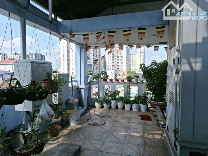 Bán nhà 4 tầng BTCT, 110m2 - Ngang 6m, xe hơi ngủ trong nhà. Nhỉnh 12 tỷ - 9