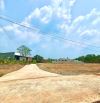Sang gấp 202m2 đất ở thị xã ngay KCN dân cư đông, tiện xây ở. Giá 150 triệu, sổ riêng