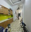 Bán nhà Hoàng Ngân - Nguyễn Ngọc Vũ, Cầu Giấy. 65m2 x 4 tầng cực đẹp, ngõ thông, KD nhỏ.