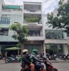 Cần Sang spa MT số 155 Ký Con, Q1. Dt: 4,5x20M, Kc: trệt 3 lầu. Gía HĐ thuê: 70tr