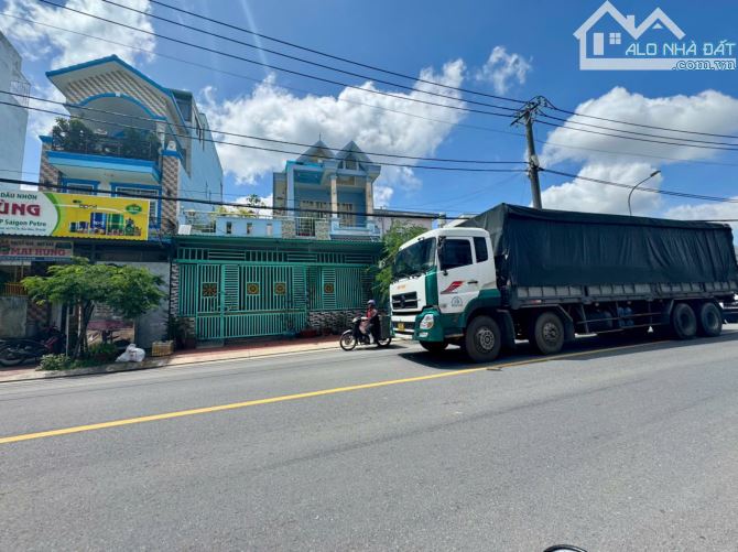 MT  ĐẶNG THÚC VỊNH Nối Dài LÊ THỊ HÀ Cắt TÔ KÝ - NHà 2 Tầng - DT: 230m2 - Nhỉnh 10 Tỷ.