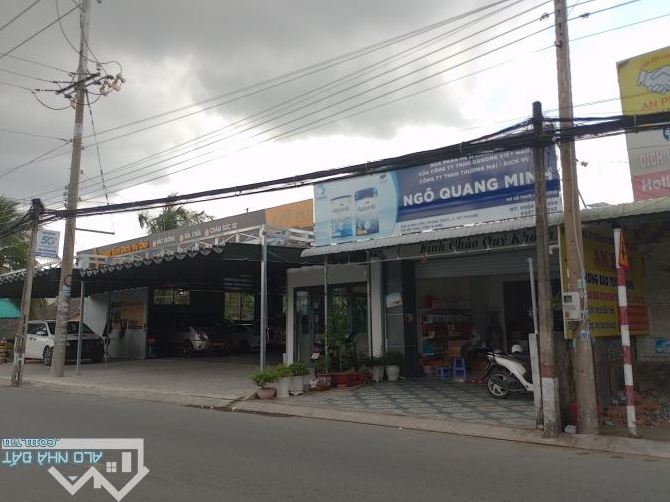 Bán 201m2 Đất Thổ Cư Có Nhà Cấp 4, Mặt Tiền Nguyễn Trung Trực Cách Quảng Trường Tỉnh 500m