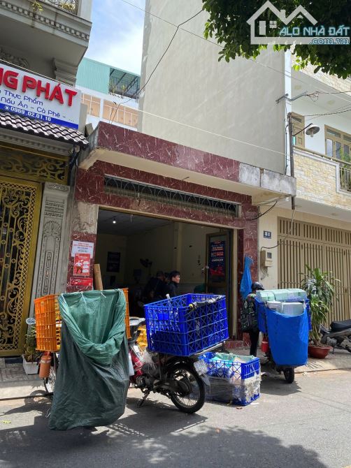 Bán nhà khu Bàu Cát, diện tích: 8.5m x 25m giá chỉ 105 triệu/m2 quá rẻ